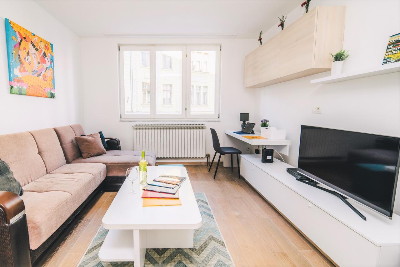 Modern 2Bdr Apartment-Cathedral View-Best Location Сараево Экстерьер фото